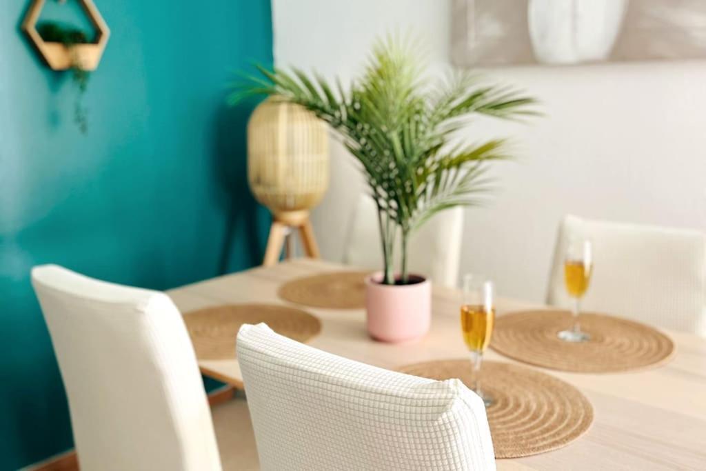Penthouse De Standing: Vue Paris- 10Min De L'Aeroport Orly - Parking Gratuit Exterior foto